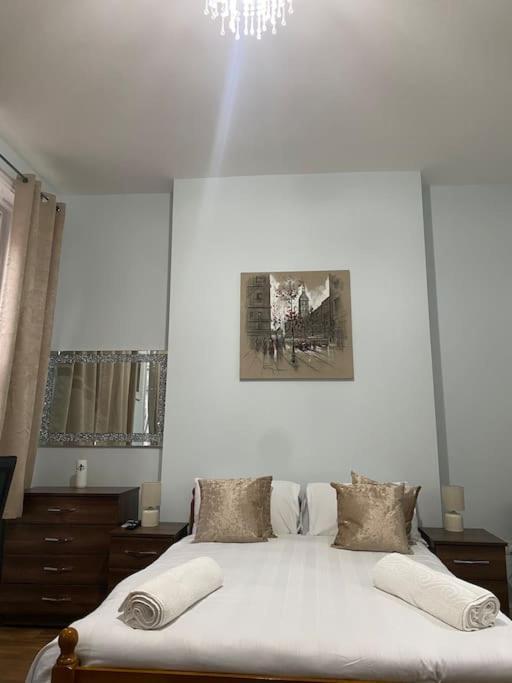 007- S1Premium Location Studio Apartment Central London Bagian luar foto